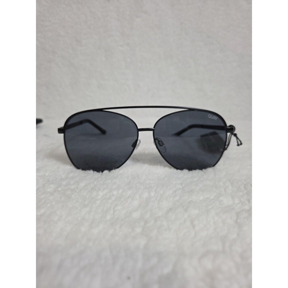 Quay Australia Vivienne Sunglasses Unisex Black Aviator Metal Tinted Shades - Picture 3 of 6